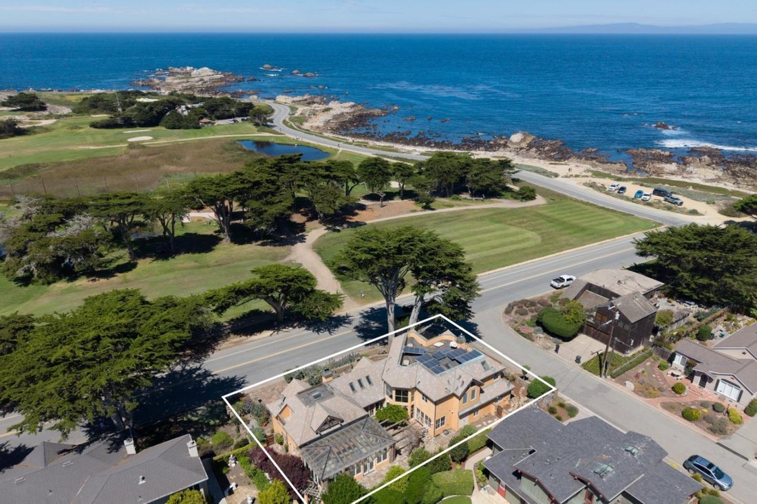 House in Pacific Grove, California, United States 4 - 17710402