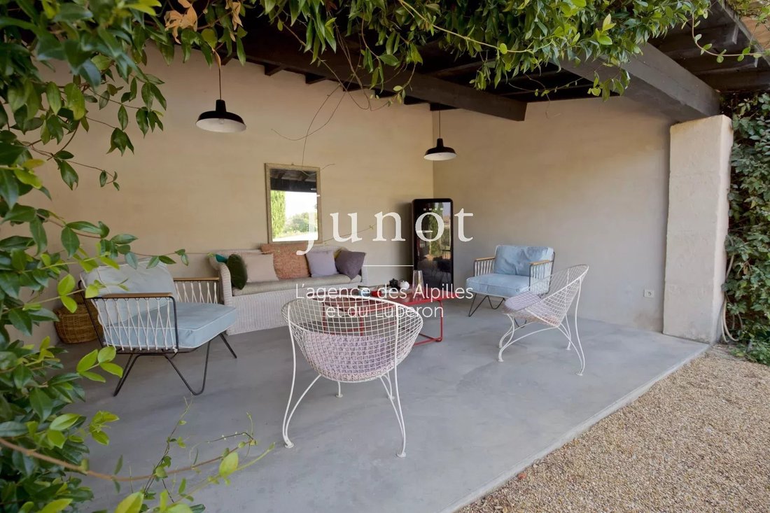 Country House in Saint-Rémy-de-Provence, Provence-Alpes-Côte d'Azur, France 4 - 13688585