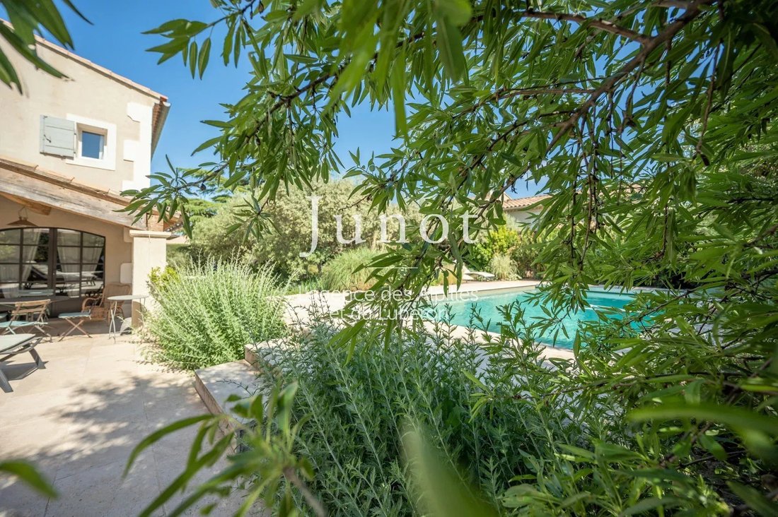 Country House in Eygalières, Provence-Alpes-Côte d'Azur, France 3 - 14910556