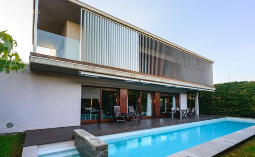 House in Figueres, Catalonia, Spain 1