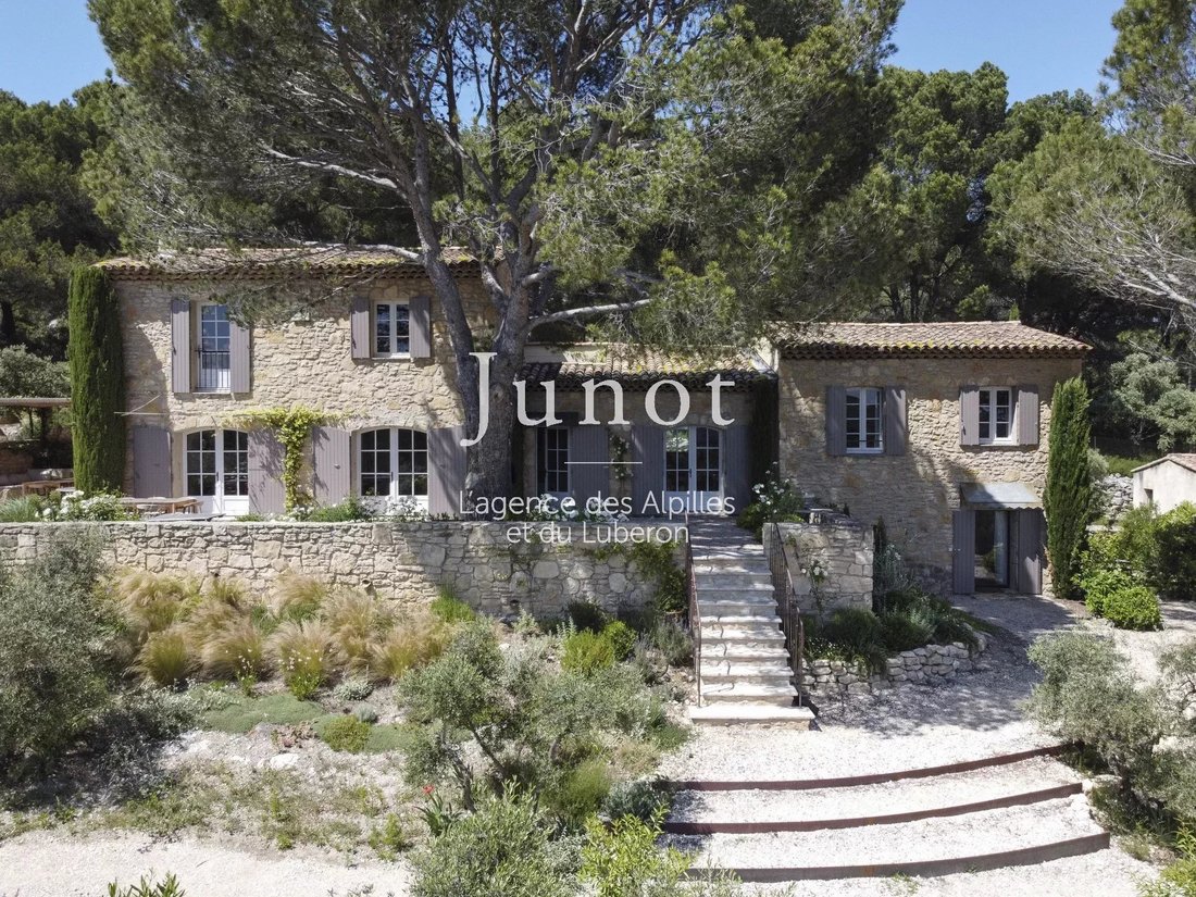 Country House in Maussane-les-Alpilles, Provence-Alpes-Côte d'Azur, France 2 - 13759741