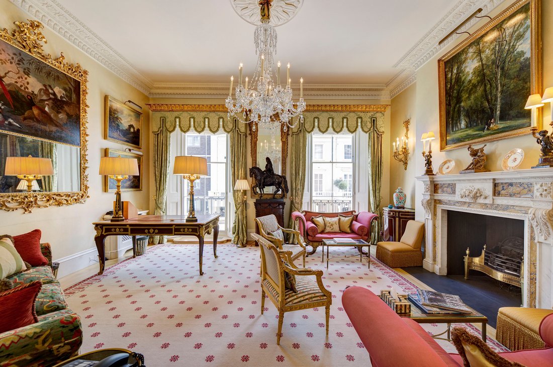House in Belgravia, Westminster, England 2 - 18526727