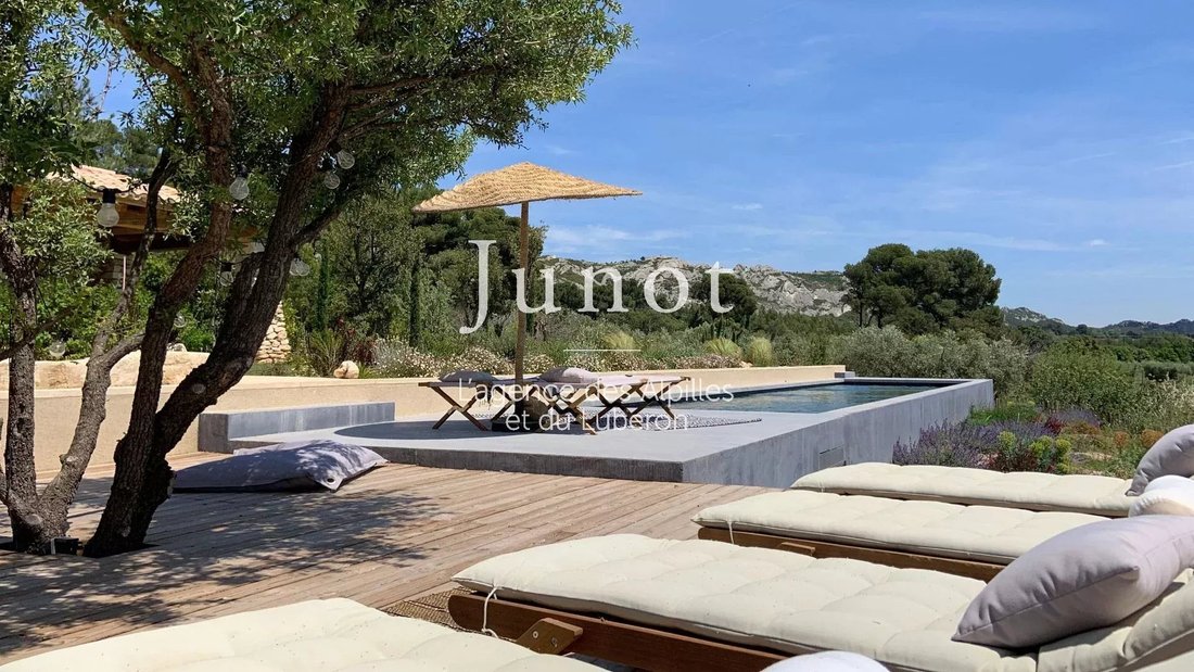 Country House in Maussane-les-Alpilles, Provence-Alpes-Côte d'Azur, France 2 - 13689168