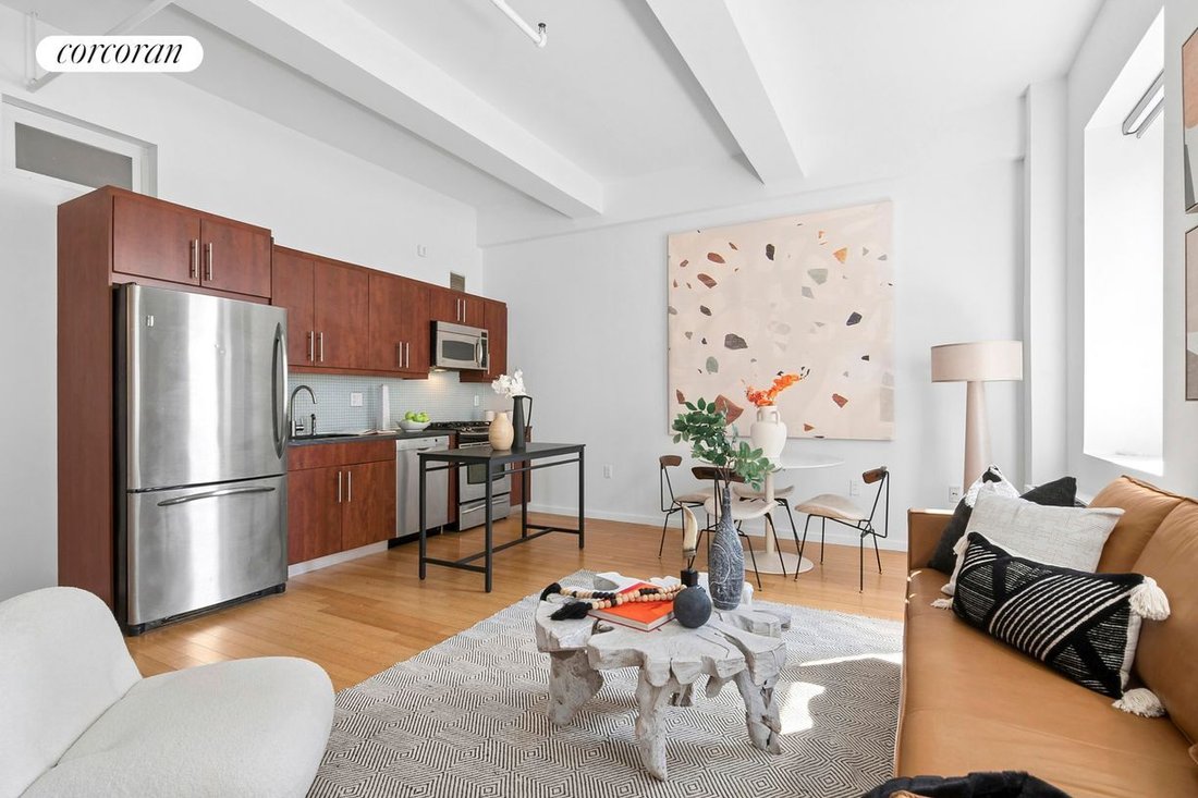 Condo in New York, New York, United States 2 - 17684088