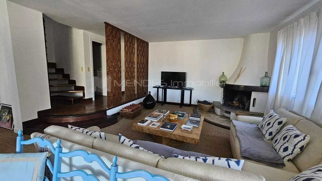Villa in La Turbie, Provence-Alpes-Côte d'Azur, France 2 - 15462052