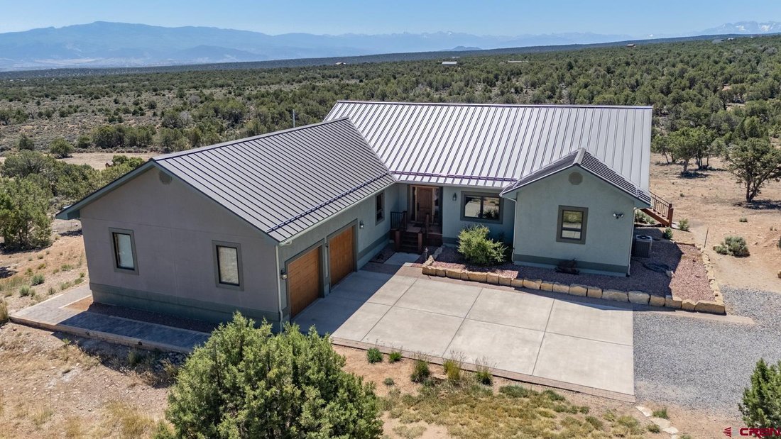 Montrose, Colorado, United States 1 - 18527499