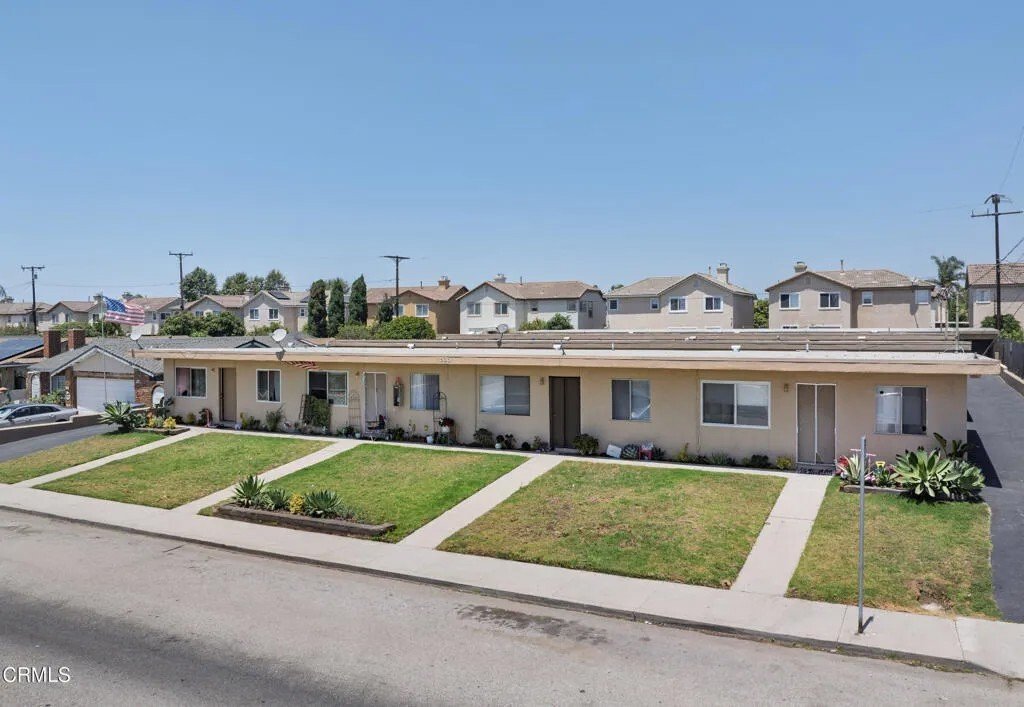 Apartment in Oxnard, California, United States 2 - 18529232