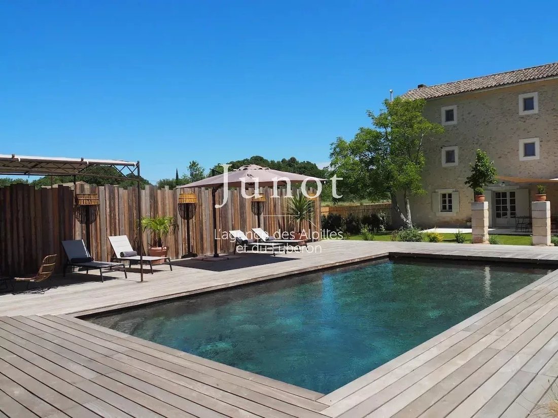 Country House in Oppède, Provence-Alpes-Côte d'Azur, France 1 - 13688880