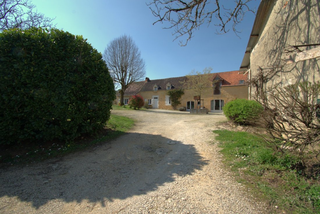 House in Saint-Genies, Nouvelle-Aquitaine, France 4 - 17540928