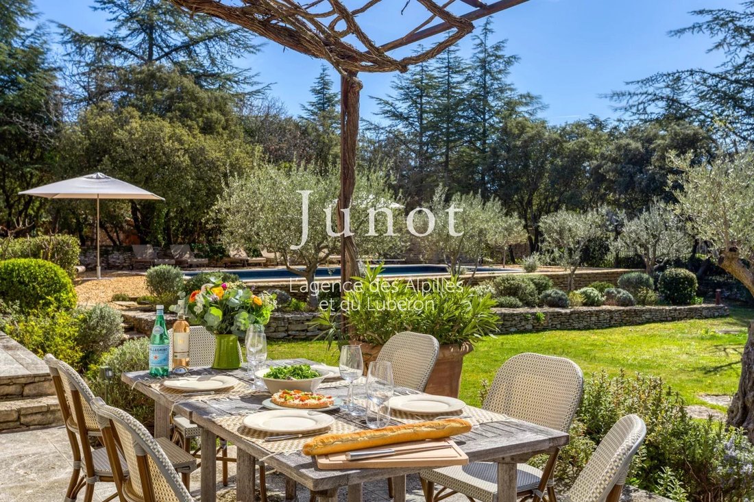 Country House in Gordes, Provence-Alpes-Côte d'Azur, France 1 - 14051408