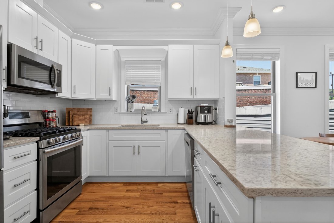Condo in Union City, New Jersey, United States 2 - 18527940