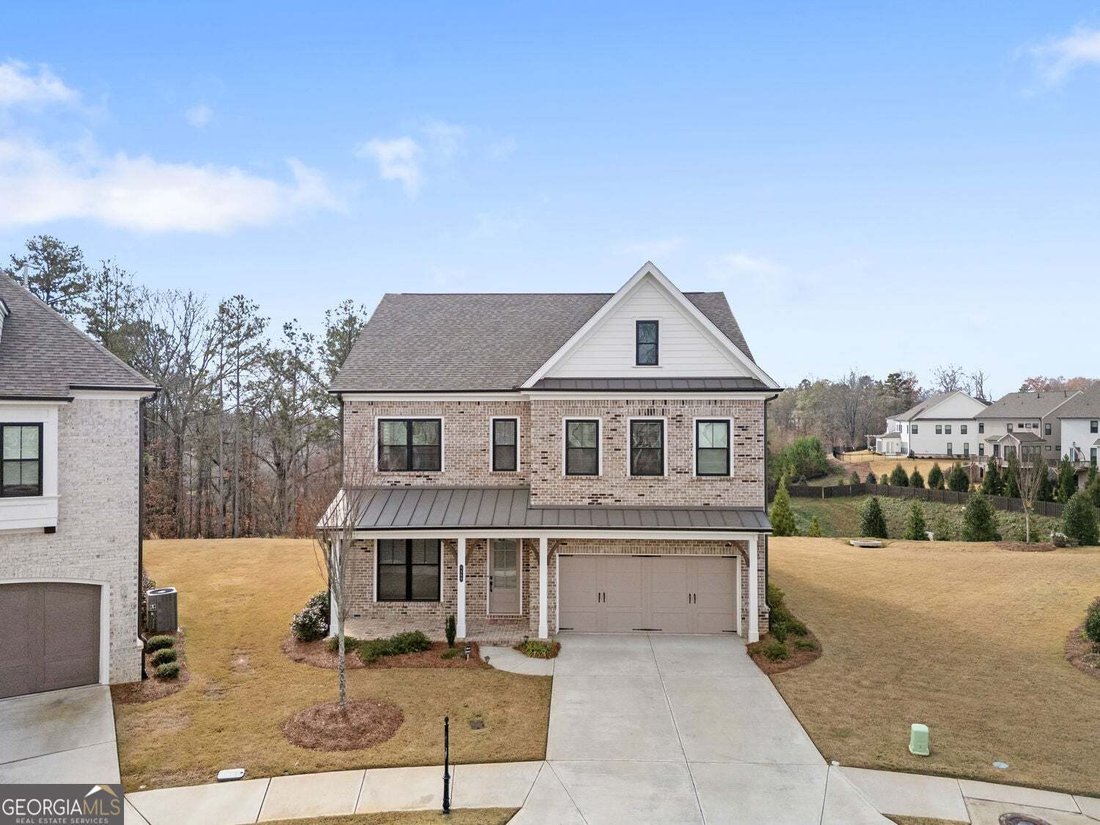 Buford, Georgia, United States 2 - 18526679