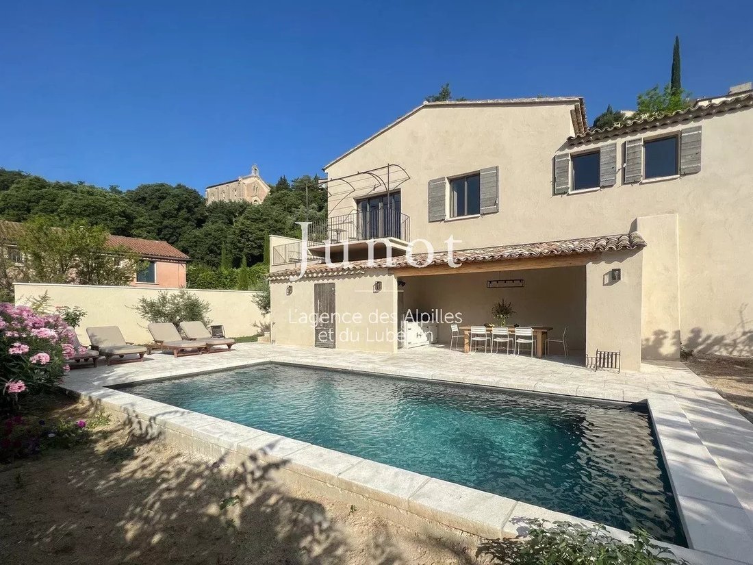 Country House in Lacoste, Provence-Alpes-Côte d'Azur, France 1 - 13842767