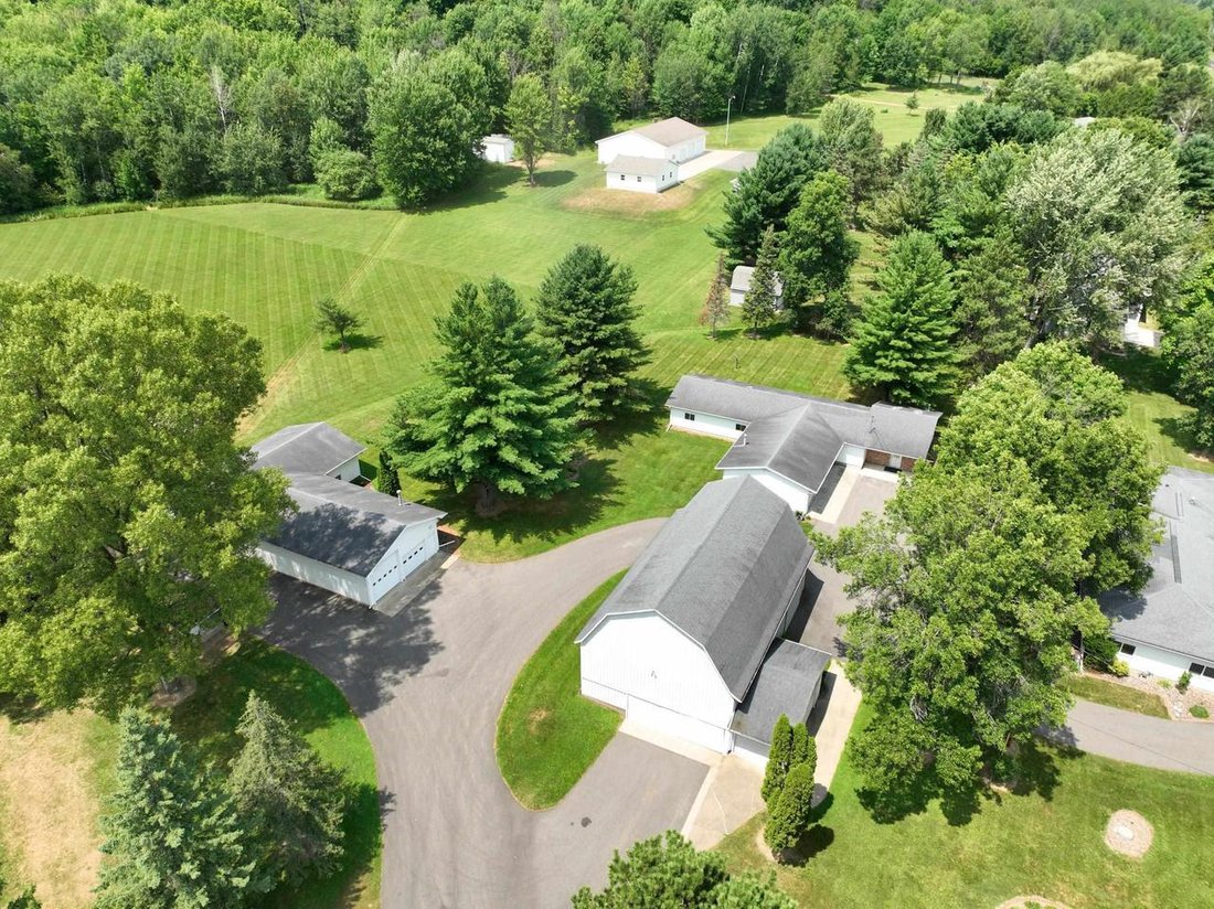 House in Rib Mountain, Wisconsin, United States 3 - 18528514