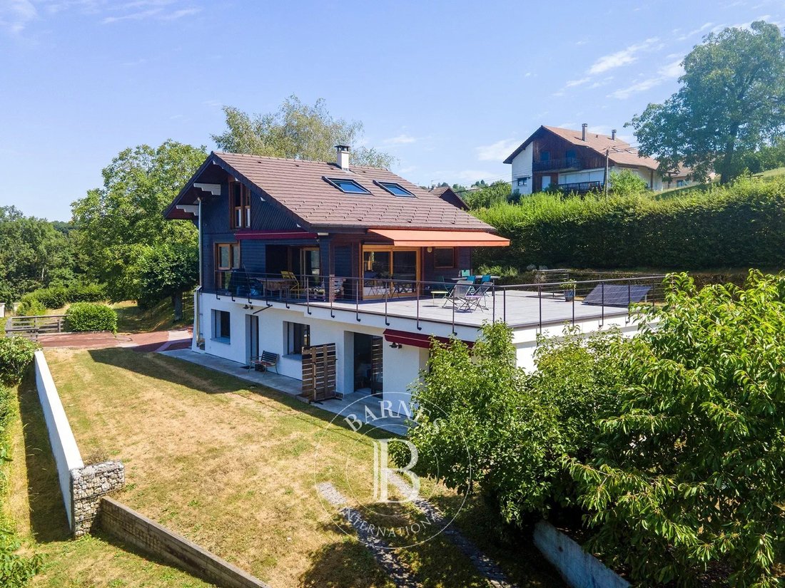 House in Pugny-Chatenod, Auvergne-Rhône-Alpes, France 1 - 18526632