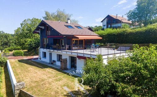 House in Pugny-Chatenod, Auvergne-Rhône-Alpes, France 1