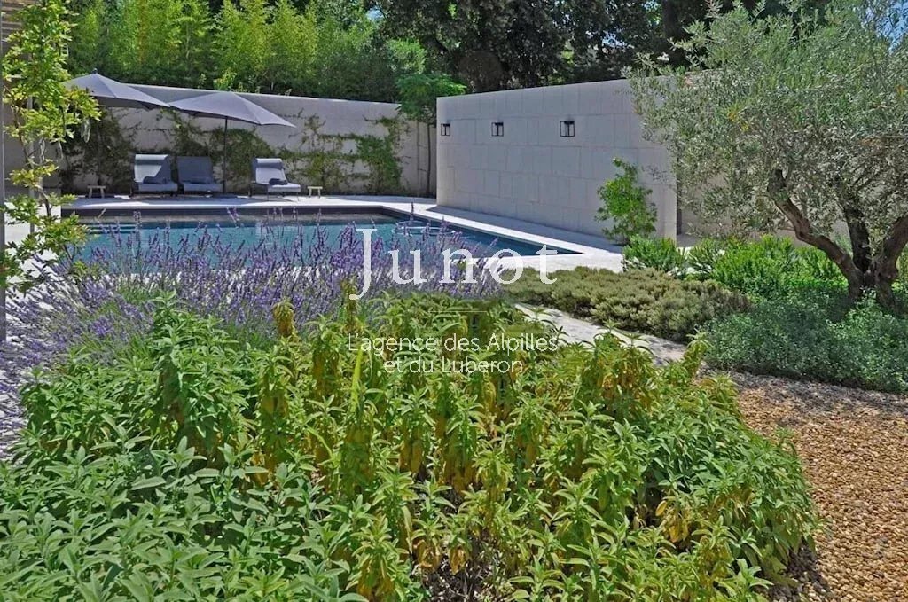 House in Saint-Rémy-de-Provence, Provence-Alpes-Côte d'Azur, France 4 - 18526504