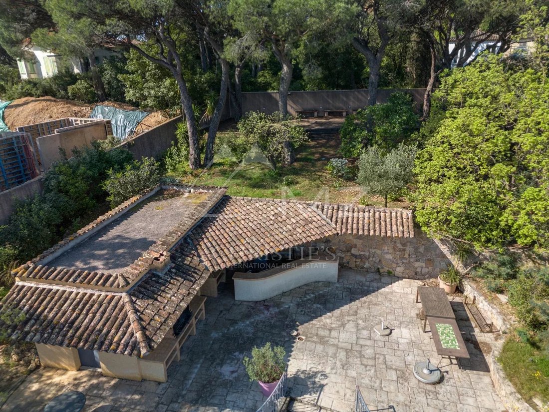 Villa in Basse Suane-Les Virgiles, Sainte-Maxime, France 4 - 16485586