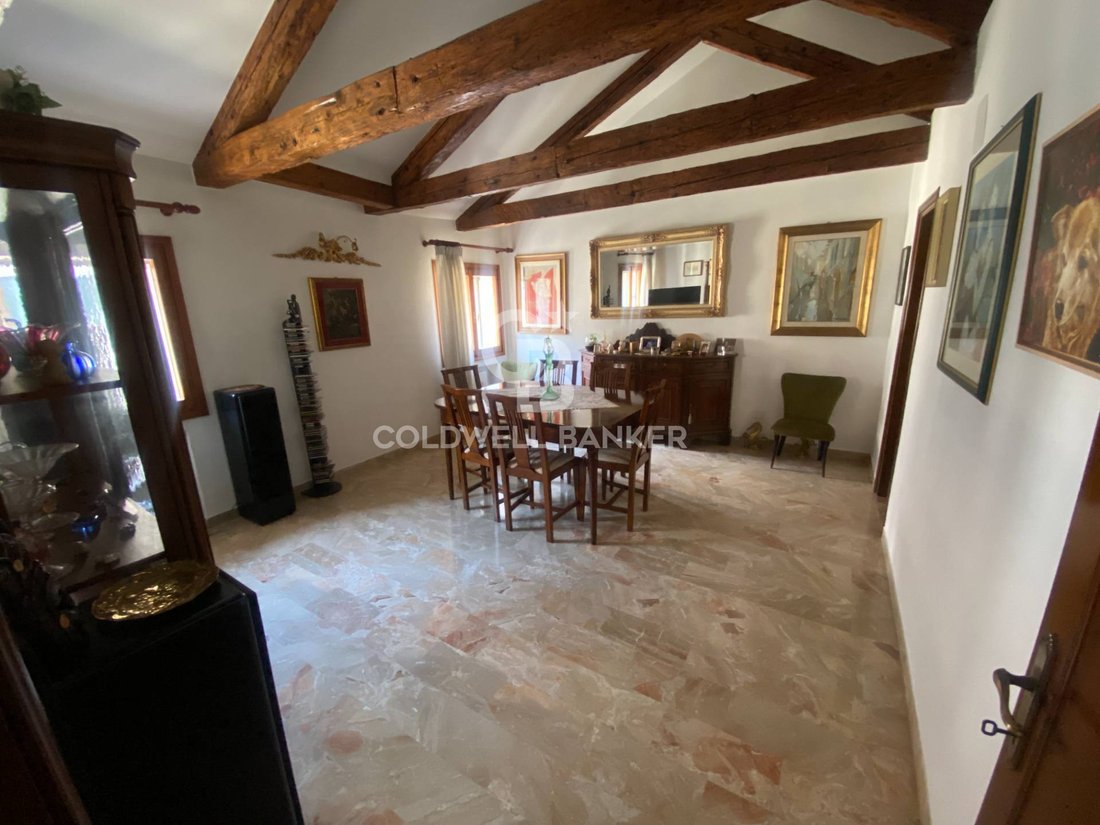 Apartment in Saint Paul, Venice, Italy 5 - 18530120