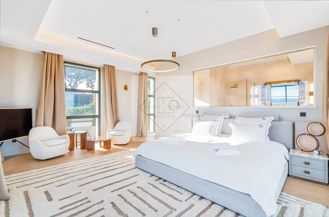 Villa in Cannes, Provence-Alpes-Côte d'Azur, France 4 - 18526655