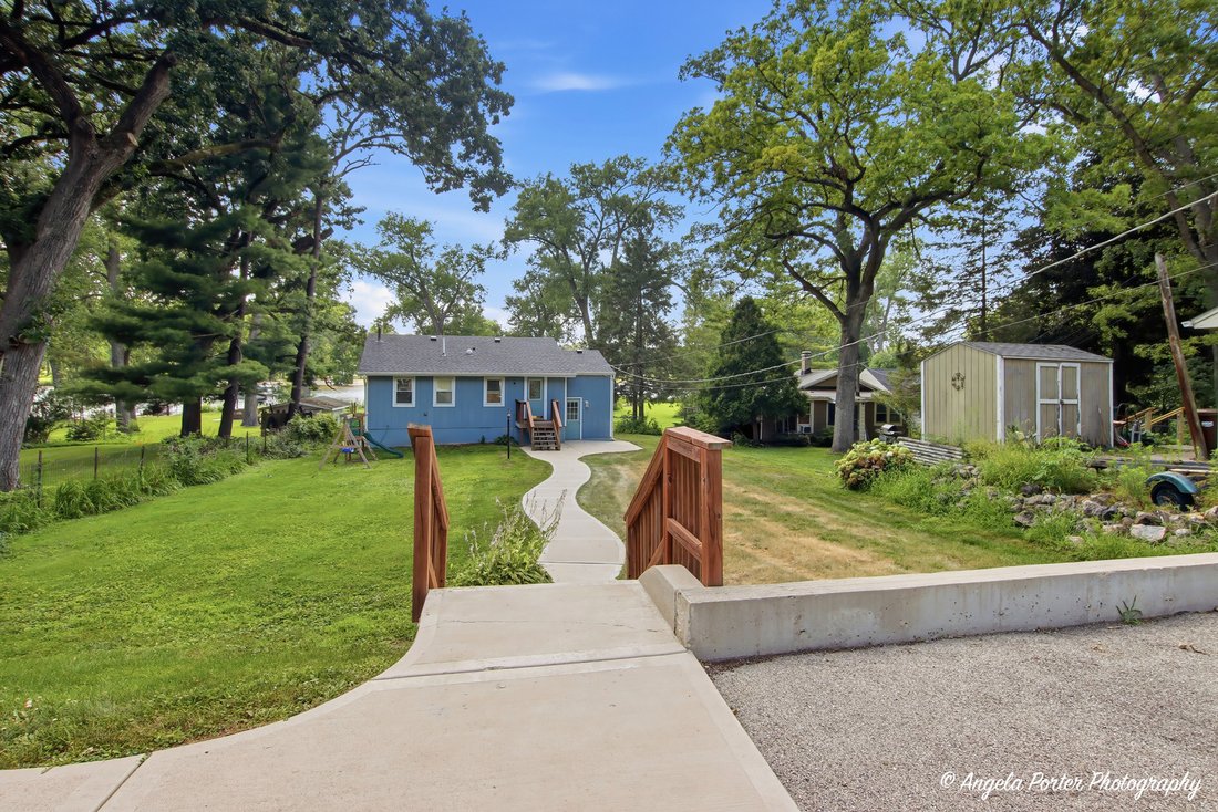 House in Johnsburg, Illinois, United States 1 - 18529001