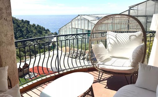 Apartment in Èze, Provence-Alpes-Côte d'Azur, France 1