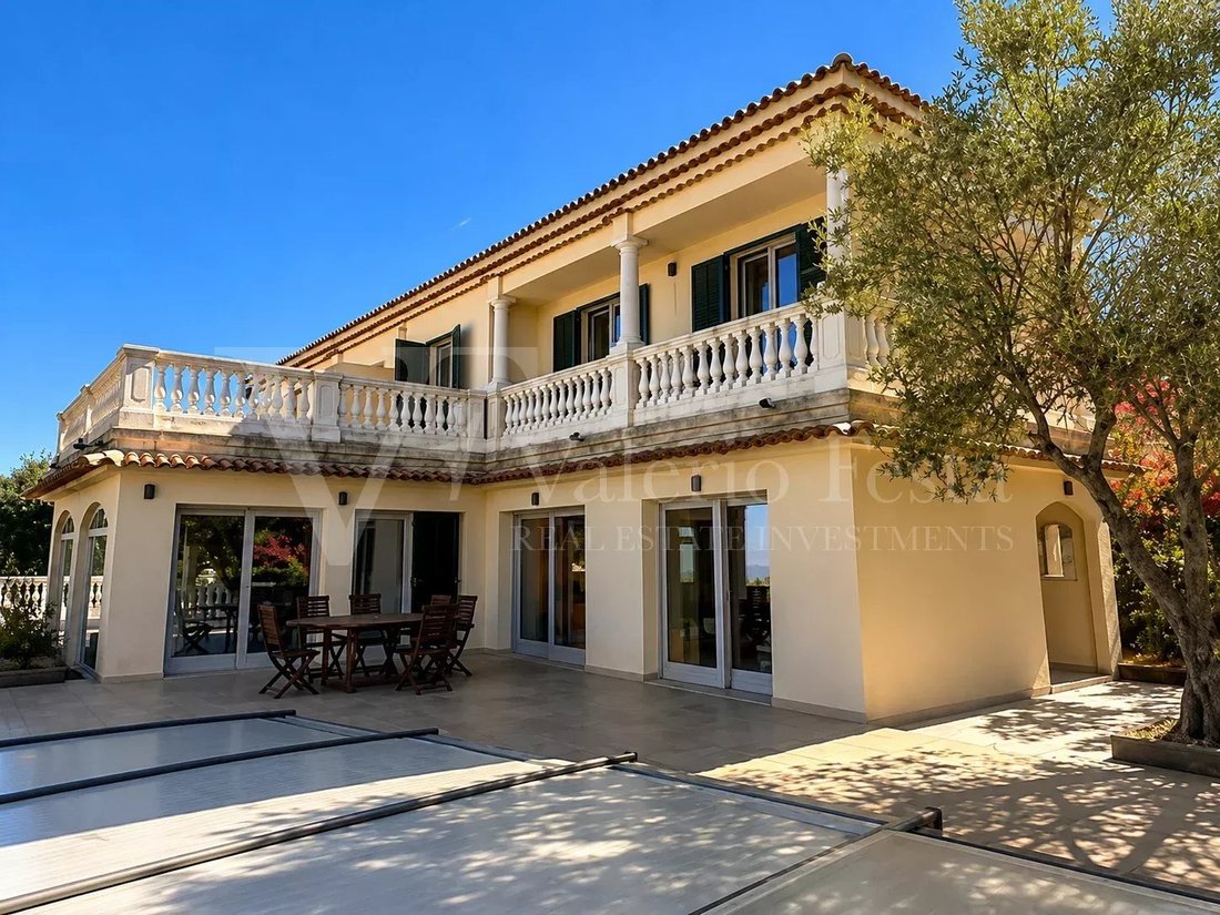 Villa in La Turbie, Provence-Alpes-Côte d'Azur, France 4 - 18526511