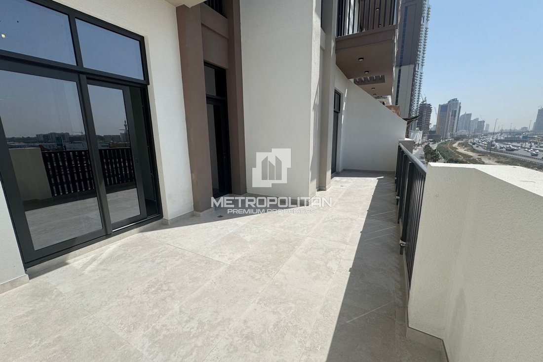 Apartment in Al Barsha South 5, Al Barsha, Dubai 1 - 18526761
