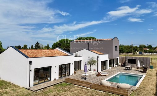 House in Marmande, Nouvelle-Aquitaine, France 1