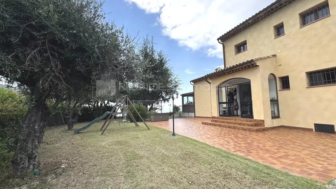 Villa in Menton, Provence-Alpes-Côte d'Azur, France 2 - 18438217
