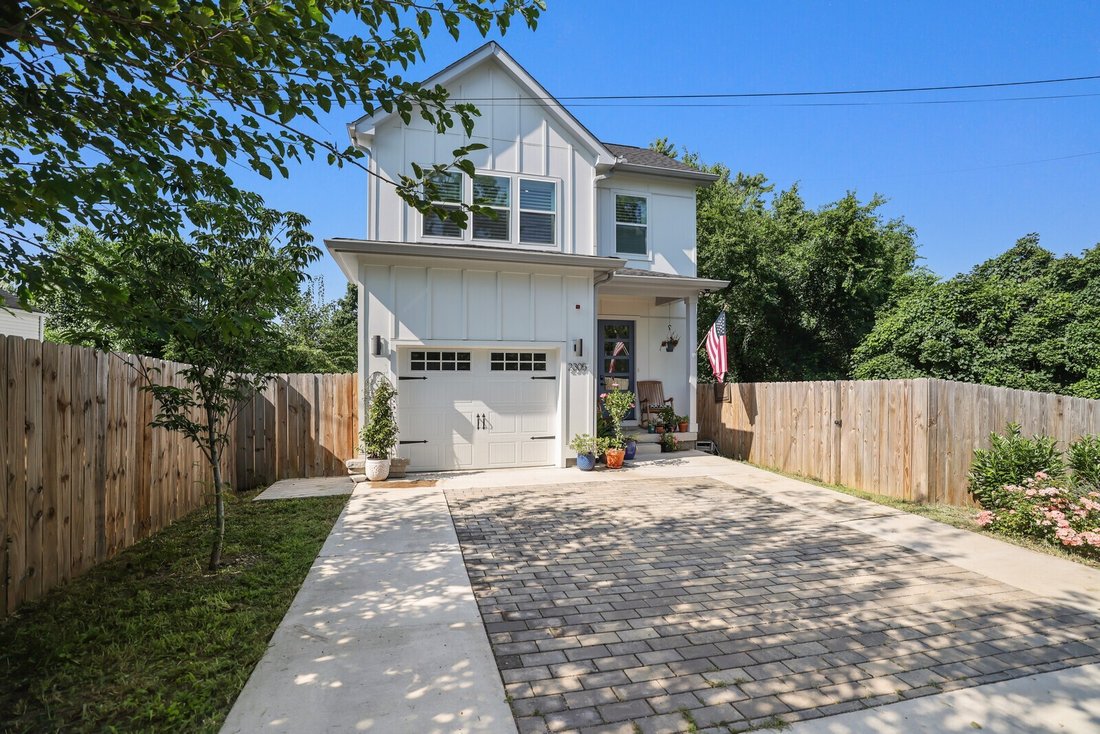 Co Op in Nashville, Tennessee, United States 3 - 18529076