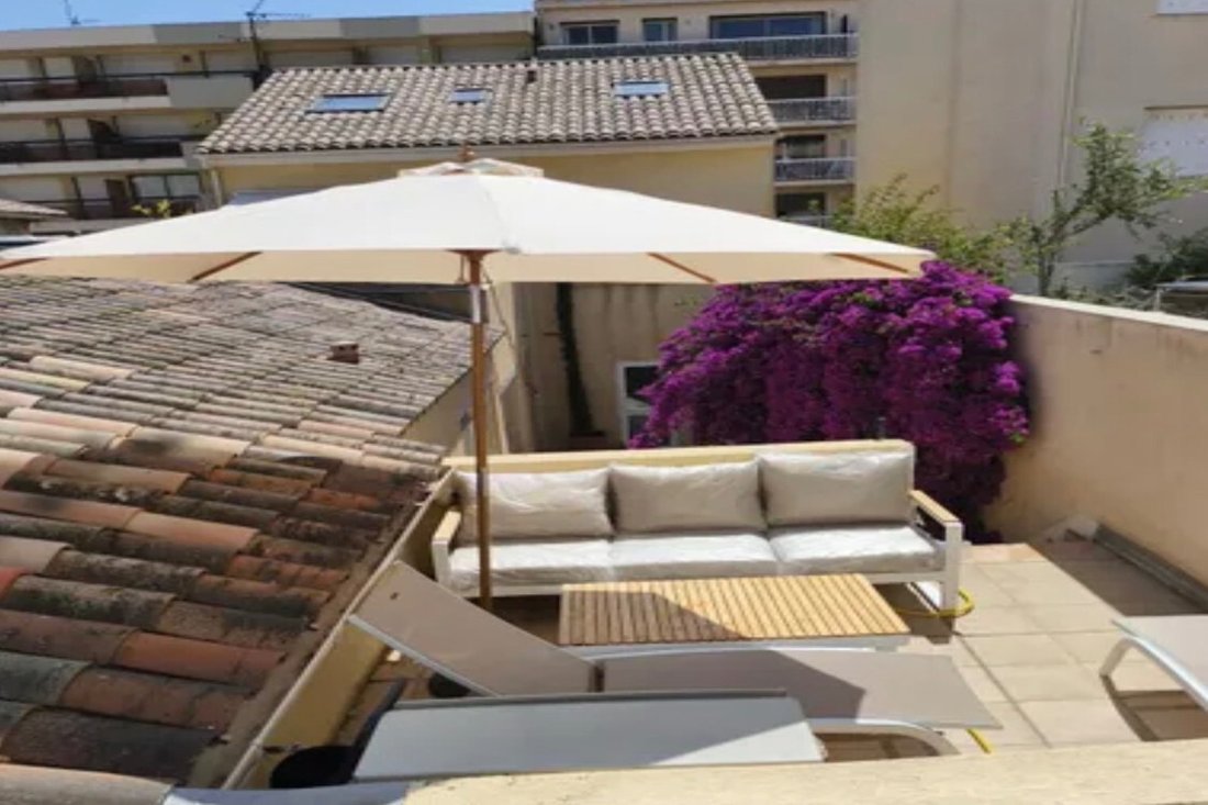 Apartamento en Ville-Les Saquedes-Le Bouillonnet, Sainte-Maxime, Francia 3 - 18526357