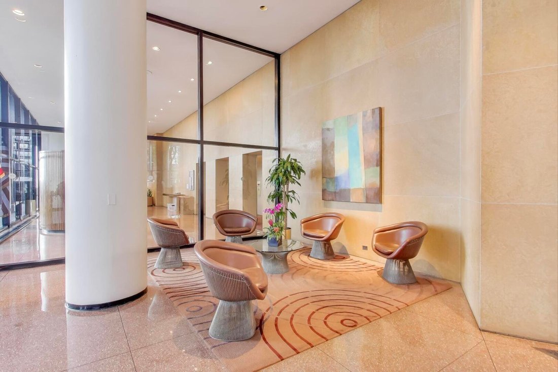 Condo in Chicago, Illinois, United States 5 - 18528971