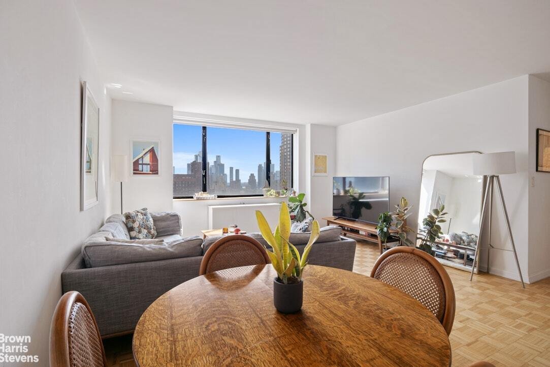 Condo in New York, New York, United States 3 - 18528093