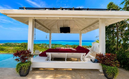 House in Pristine Bay, Bay Islands Department, Honduras 1