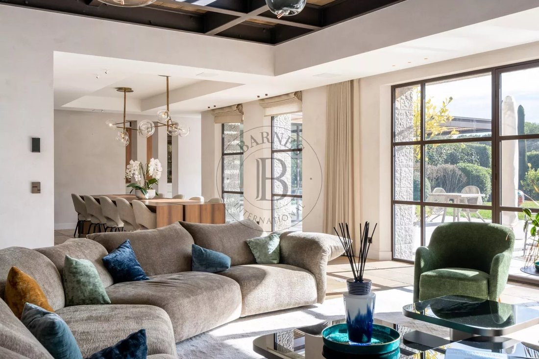Villa in Mougins, Provence-Alpes-Côte d'Azur, France 4 - 17380719