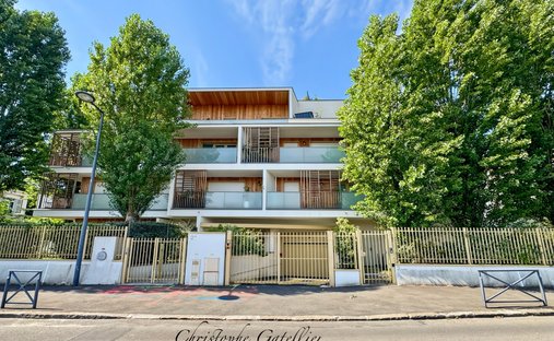 Apartment in Le Centre, Meudon, France 1