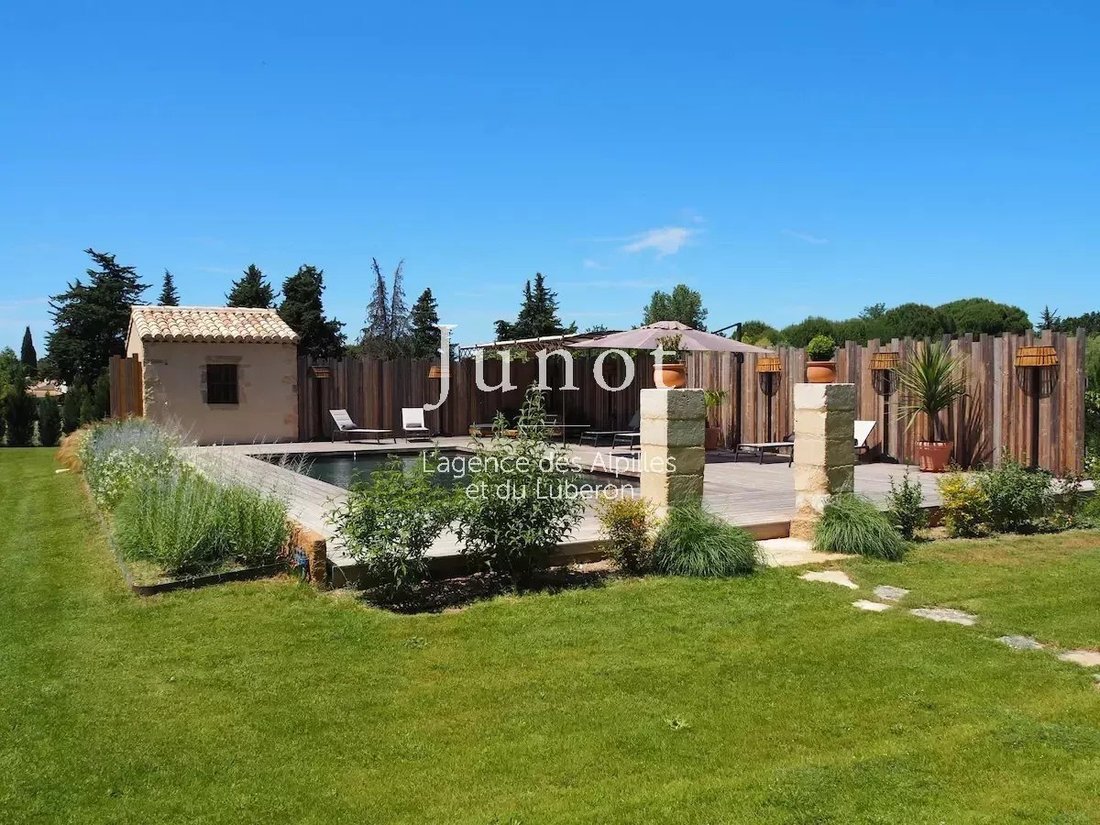 Country House in Oppède, Provence-Alpes-Côte d'Azur, France 3 - 13688880