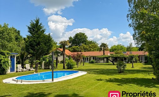 Villa in Vendays-Montalivet, Nouvelle-Aquitaine, France 1
