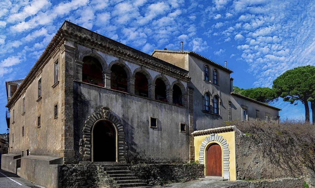 Estate in Sant'Andrea Apostolo dello Ionio, Calabria, Italy 2 - 18529316