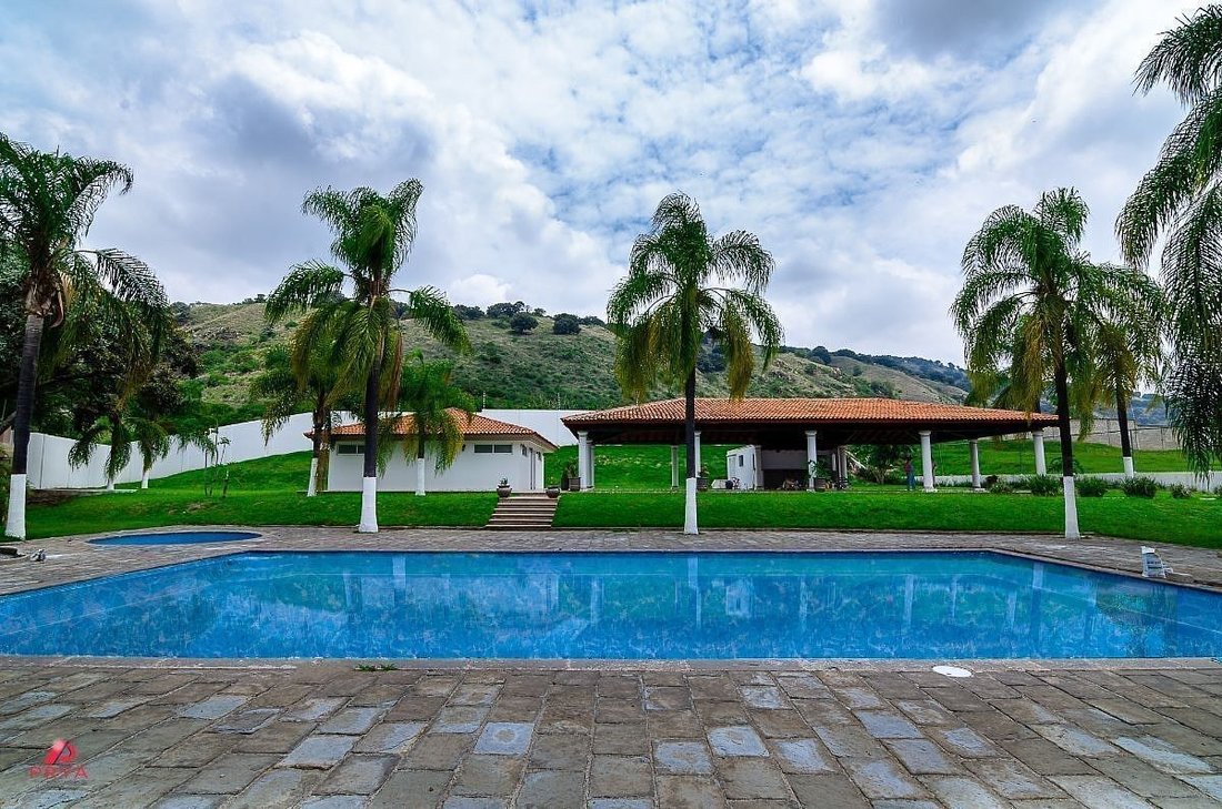 Townhouse in Fraccionamiento Rinconada Santa Anita, Jalisco, Mexico 4 - 18527895
