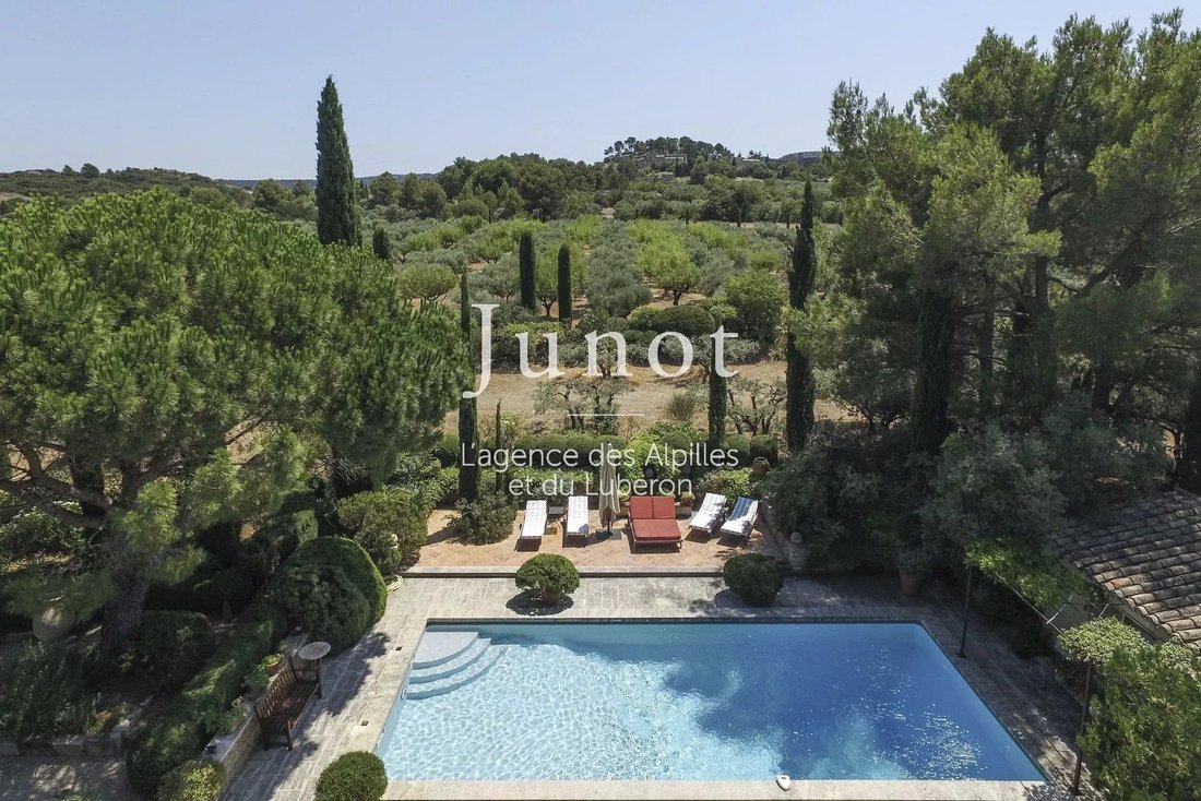 Country House in Eygalières, Provence-Alpes-Côte d'Azur, France 3 - 13687239