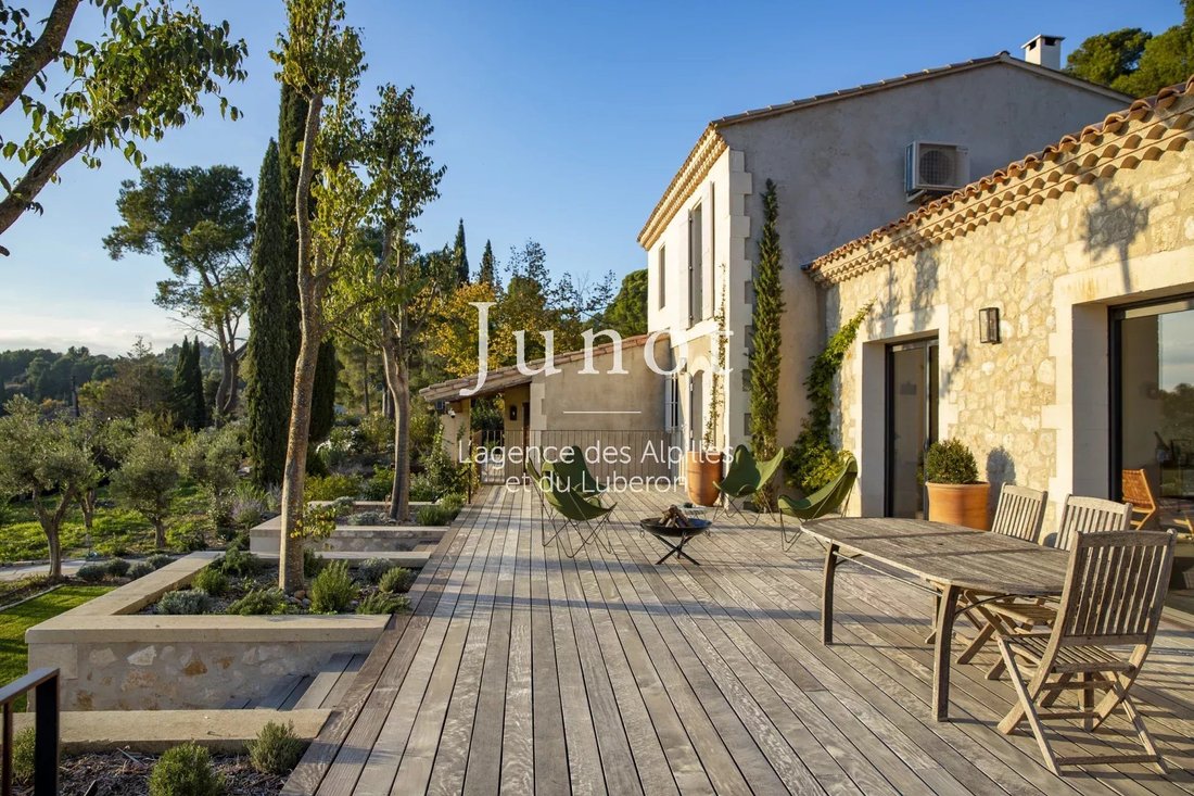 Country House in Maussane-les-Alpilles, Provence-Alpes-Côte d'Azur, France 1 - 18526689