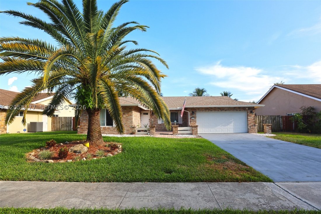House in Plantation, Florida, United States 3 - 18528866