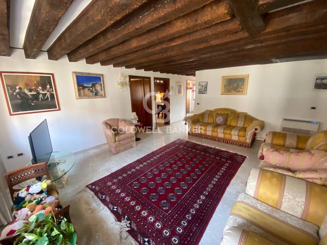Apartment in Saint Paul, Venice, Italy 3 - 18530120