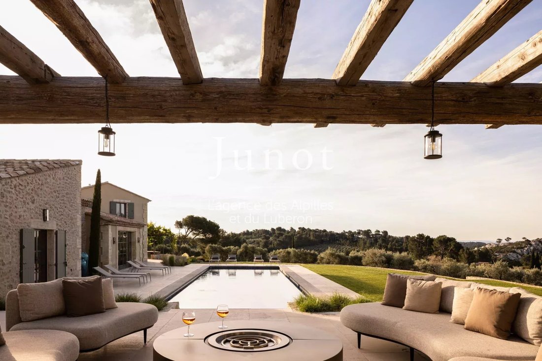Country House in Maussane-les-Alpilles, Provence-Alpes-Côte d'Azur, France 2 - 13688969