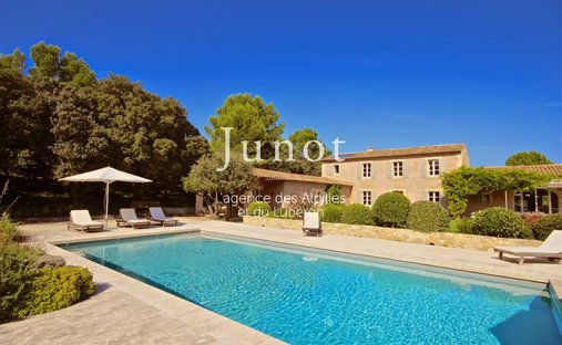 Casa di campagna a Eygalières, Provenza-Alpi-Costa Azzurra, Francia 1