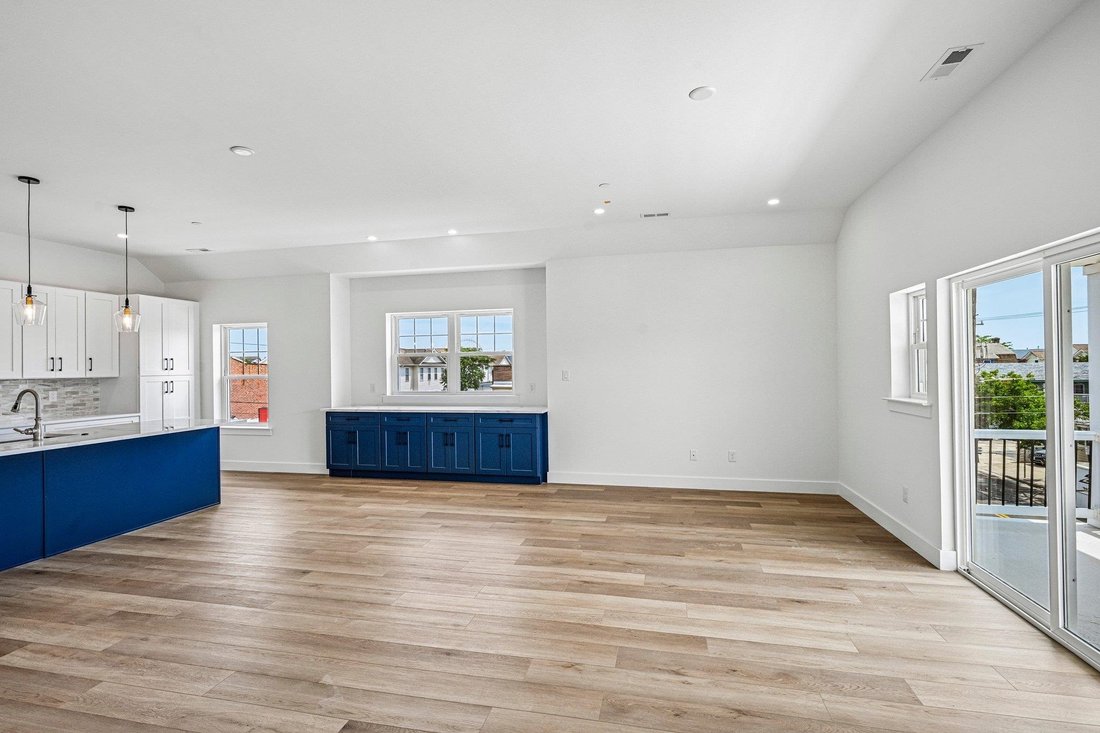 Condo in Wildwood, New Jersey, United States 5 - 18528860