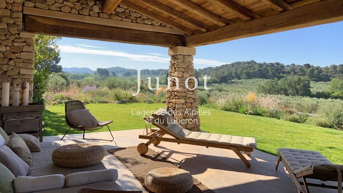 Country House in Maussane-les-Alpilles, Provence-Alpes-Côte d'Azur, France 3 - 13689168