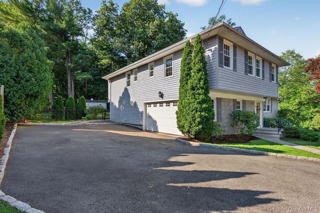 House in White Plains, New York, United States 2 - 18530289